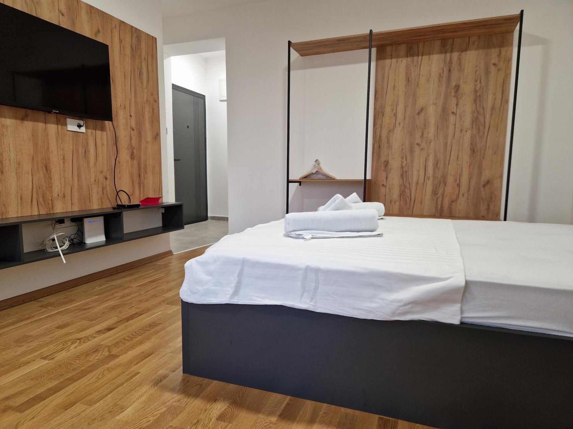 Luxury Iva Iii