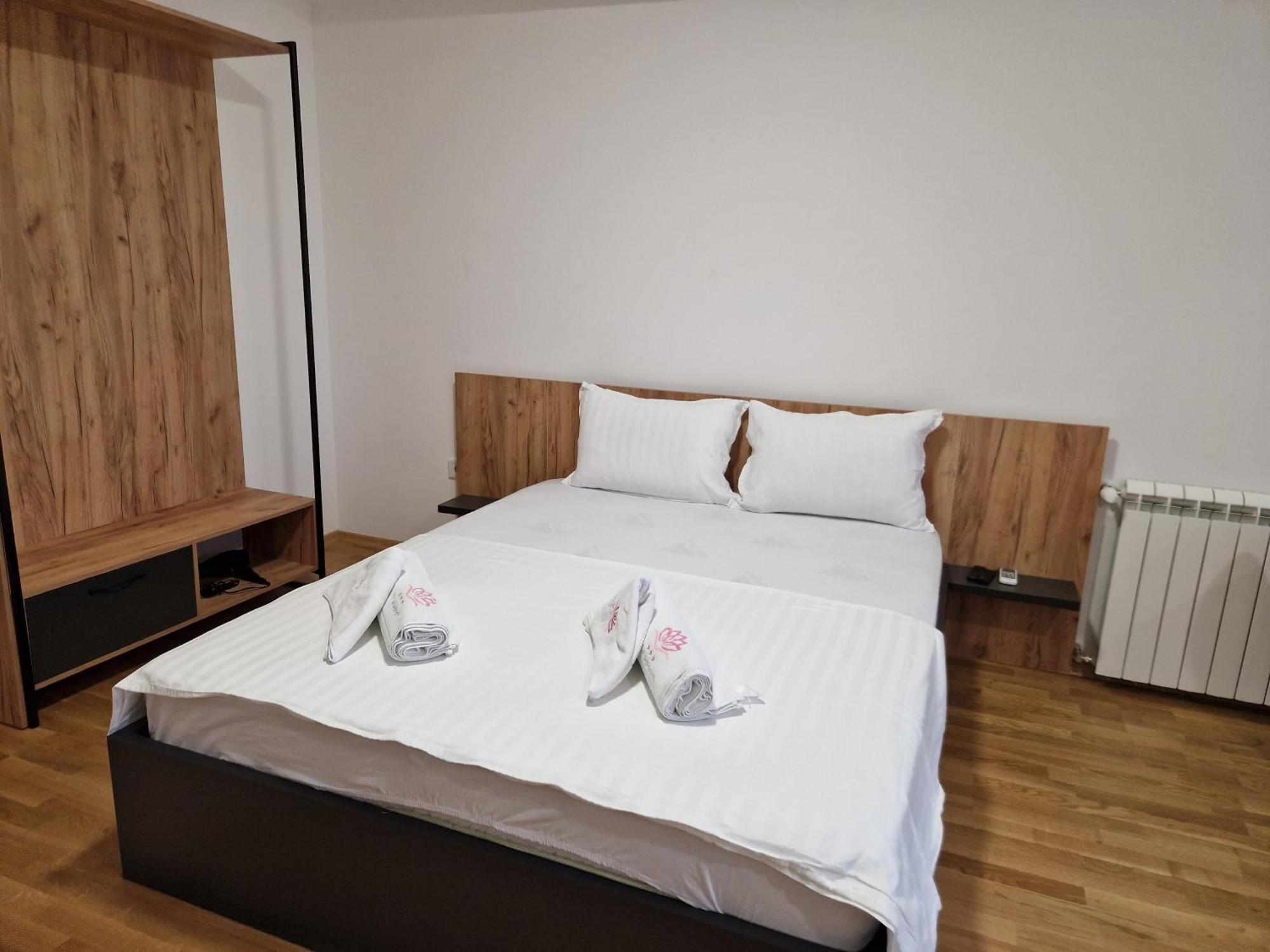 Luxury Iva Iii Apartment *
